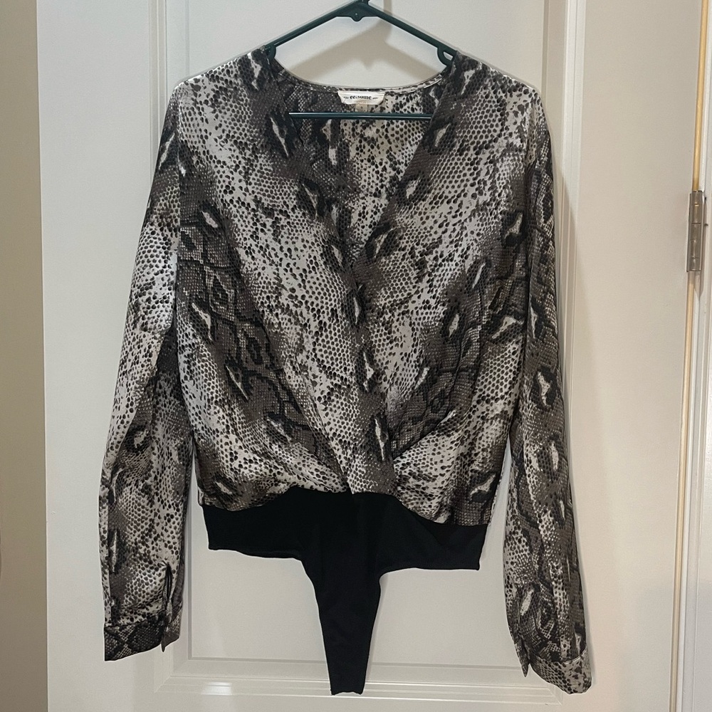 Gray and Black Animal Print Bodysuit Long Sleeve Size S